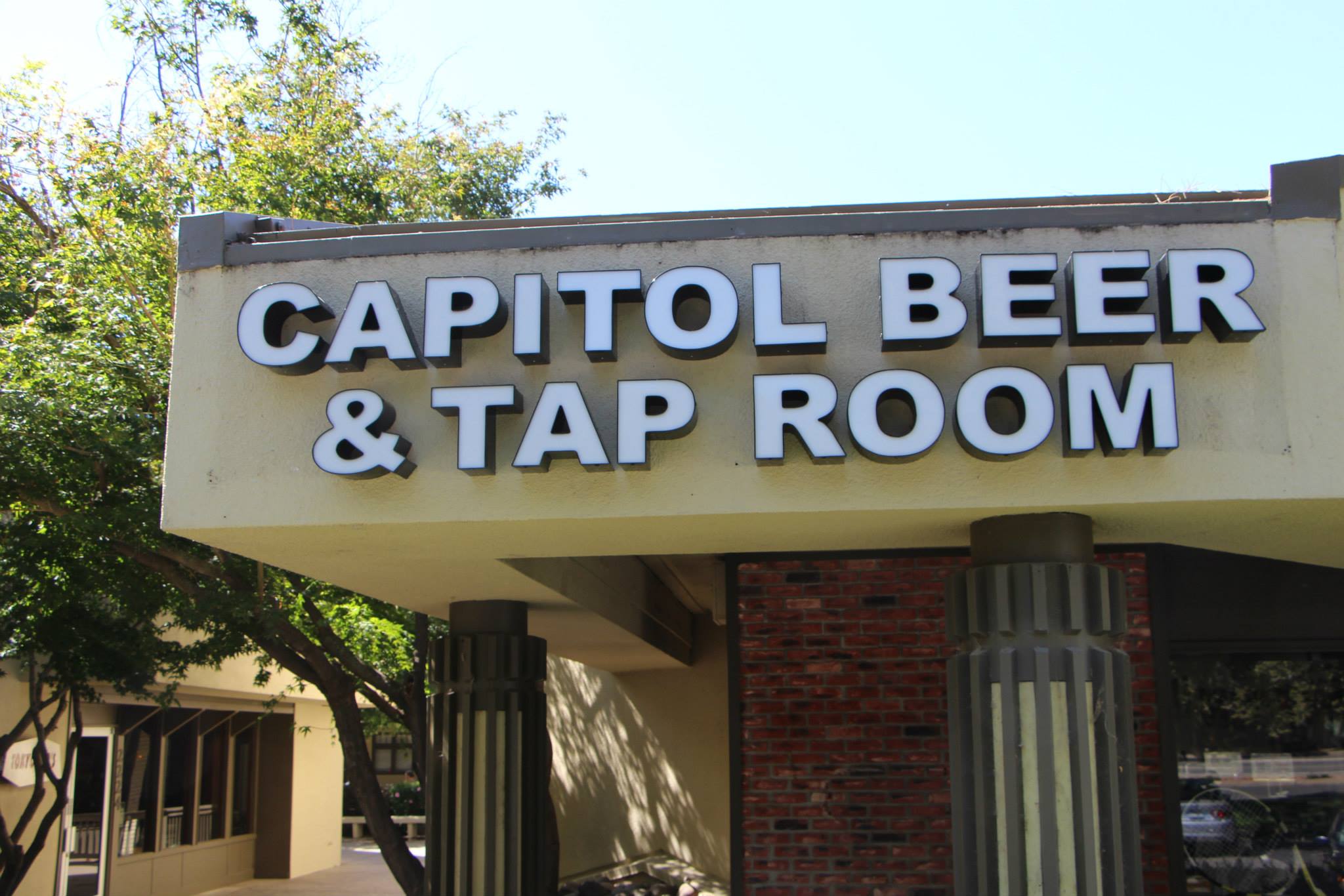 Gallery Capitol Beer And Tap Room